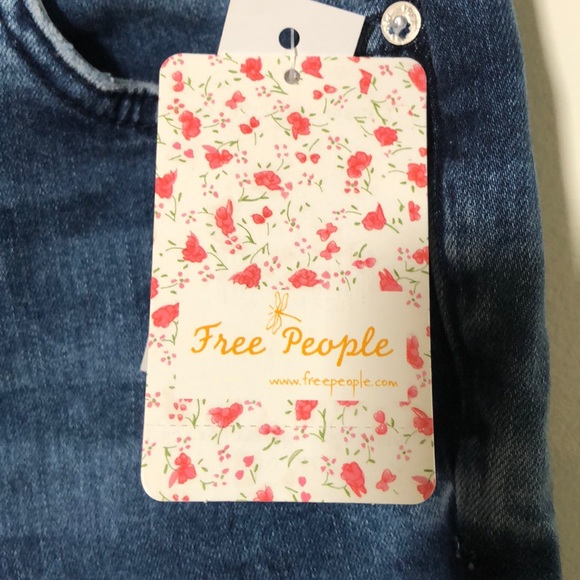 Free People Busted Knee Skinny Jeans NWT - Picture 7 of 8